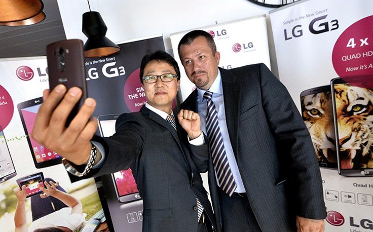 LG-G3_Kenneth-Ji-i-Mario-Medved.jpg